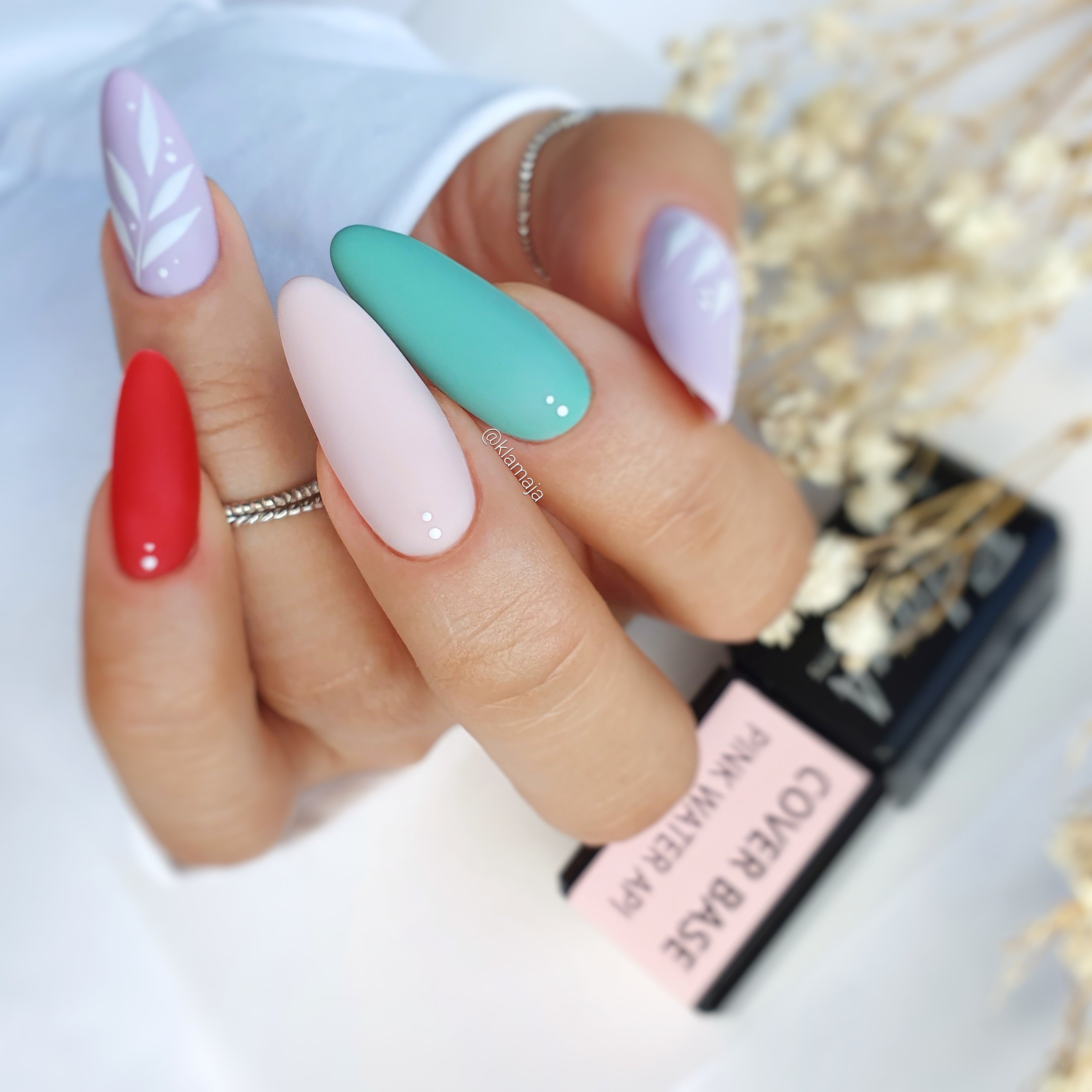 Cover Base Pink Water API - Камуфлююча база світло-рожева, молочна, пастельна - 30 мл